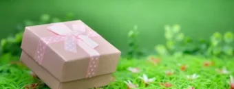 Что подарить коллеге при увольнении
