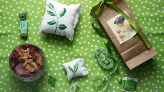 DIY: свечи в стаканчиках с ароматами